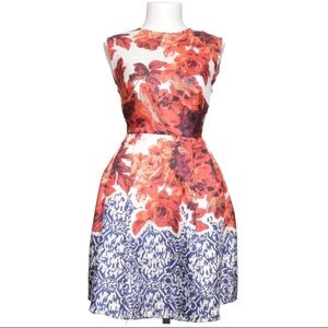 True violet women’s Floral Red and Blue pattern dress size 10 new